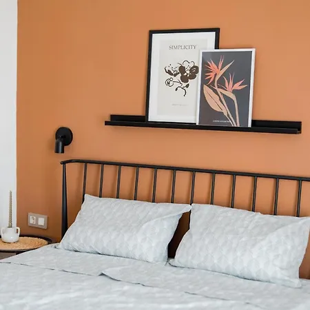 Le Petit Escape Apartment Varna Exterior photo